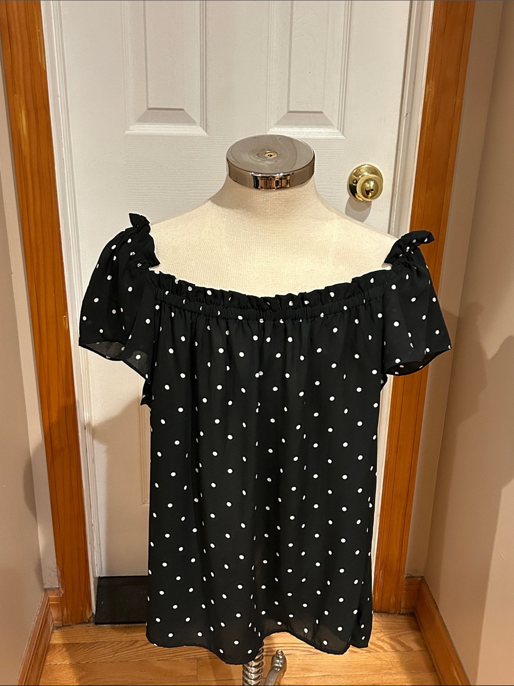 CeCe Polka Dot top